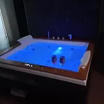 아파트 Luxurya 바리