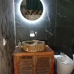 아파트 Luxurya