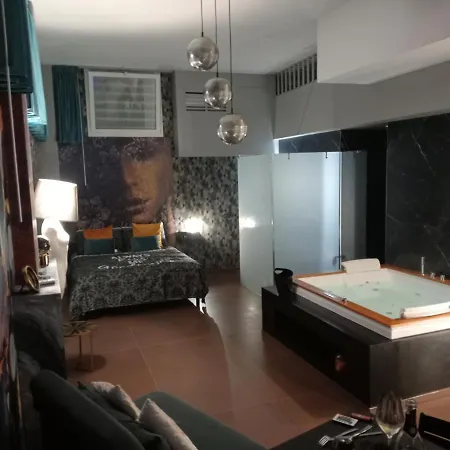 Luxurya Apartamento Bari