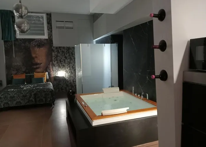 Luxurya Apartamento Bari