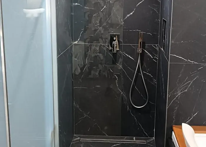 Luxurya Apartamento *